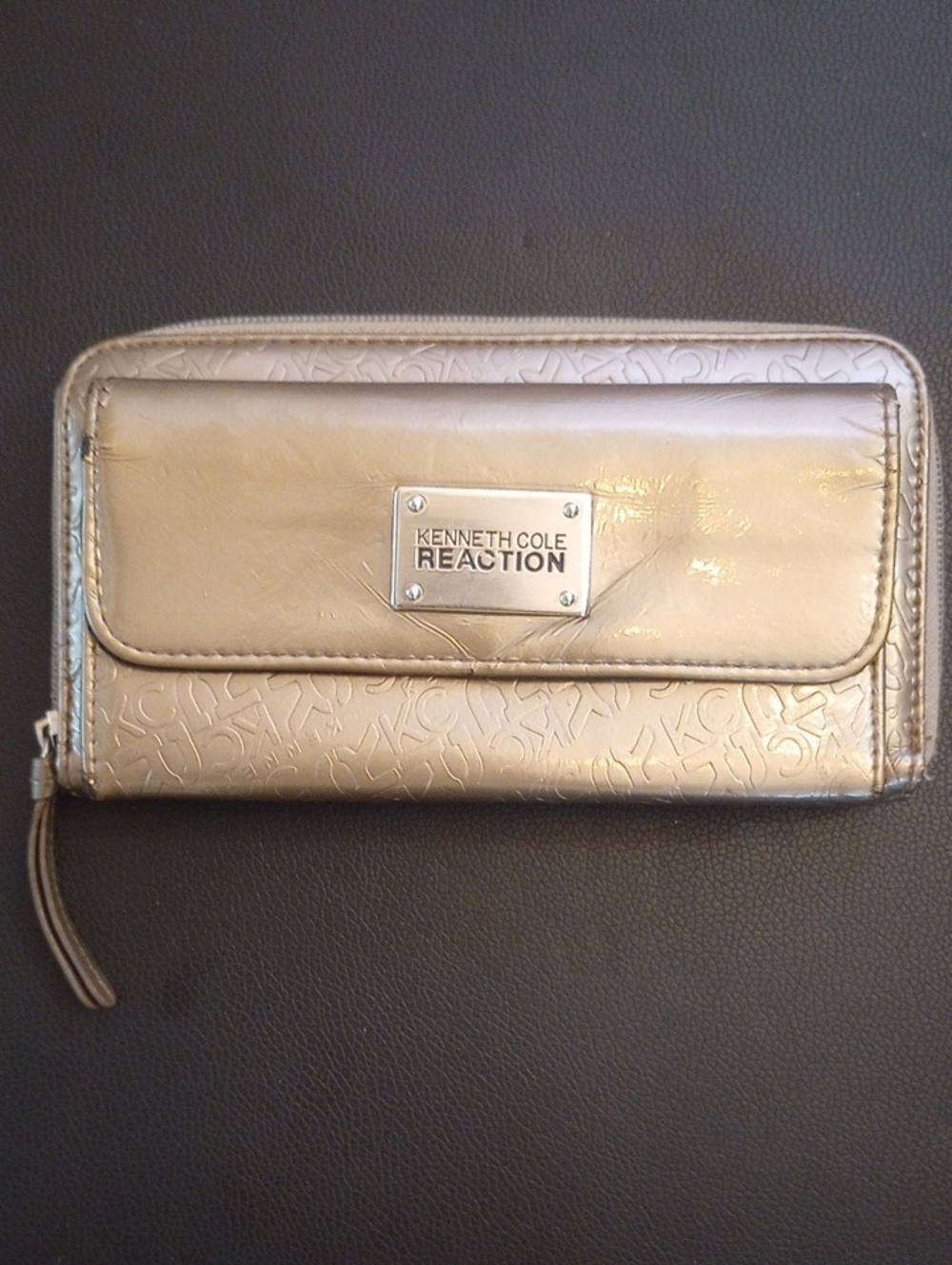 Kenneth Cole Reaction Metallic Tan Taupe Long Zip Wallet